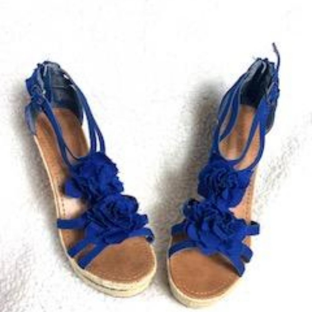 Nine West Beautiful Blue Wedged Espadrilles - Picture 3 of 13